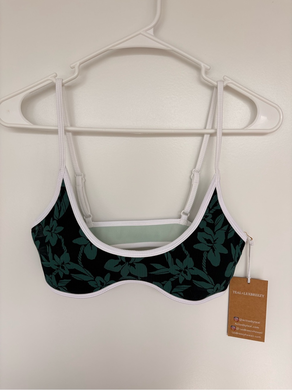 TEAL x LEXBREEZY Floral Bikini Top Green Black NWT M